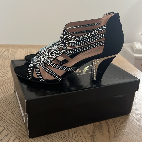 Black with Rhinestones dancing shoes - Picture 2 of 4